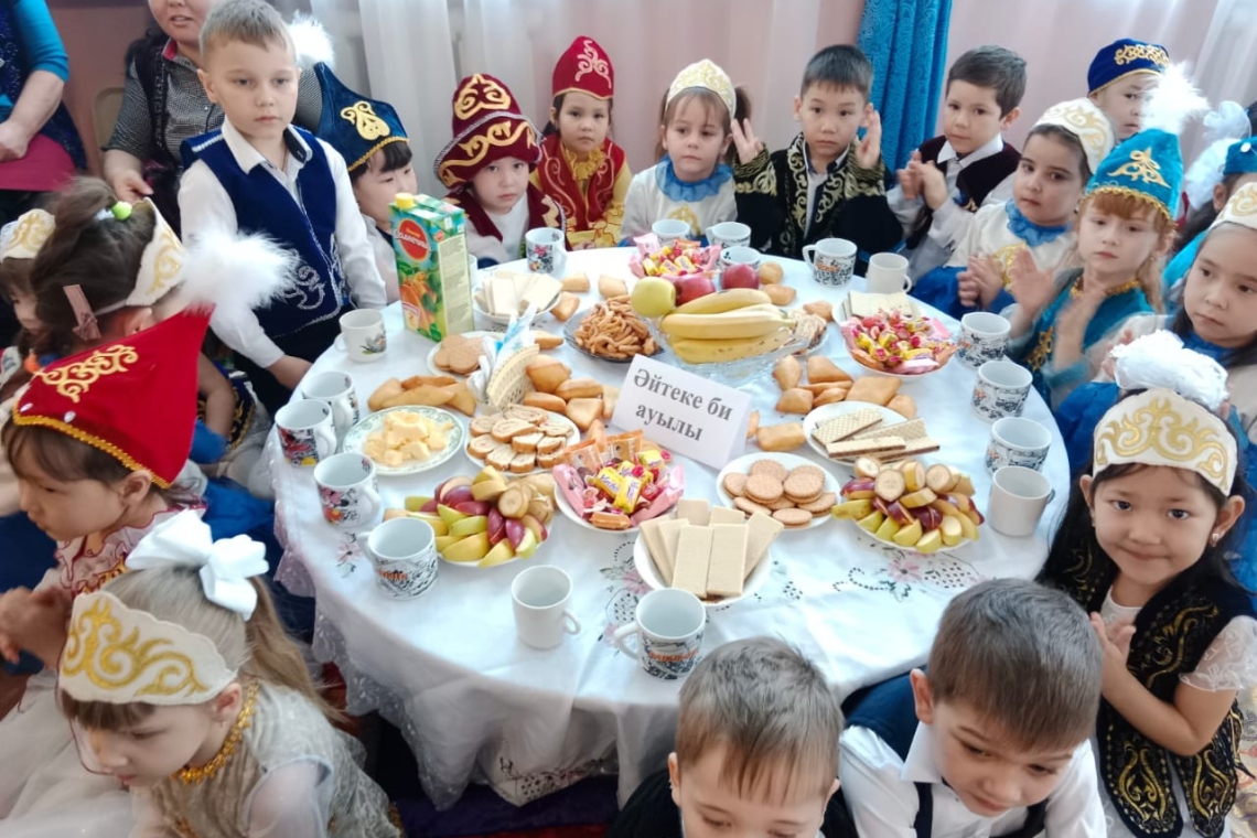 "Мы здесь сегодня собрались, чтоб встретить праздник Наурыз!"